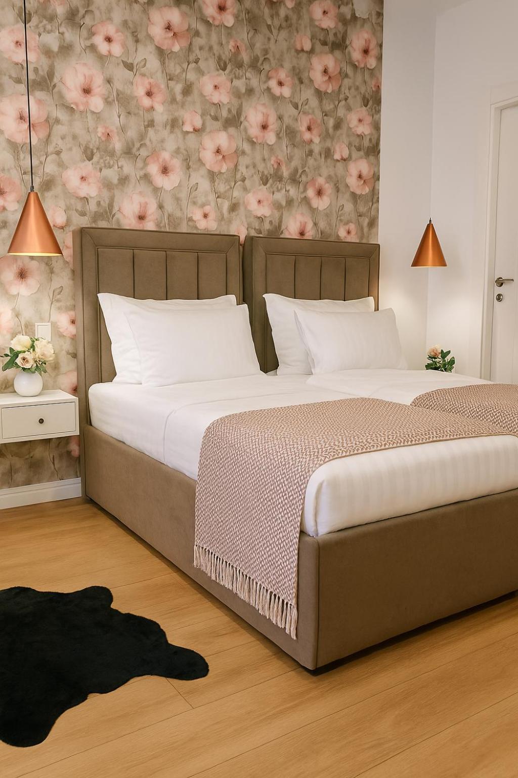 Hotel Capital Inn Tirana Bagian luar foto